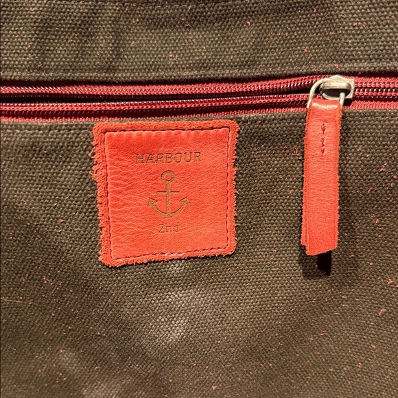 Harbour 2nd Red Leather Tote Bag - Picture 8 of 9